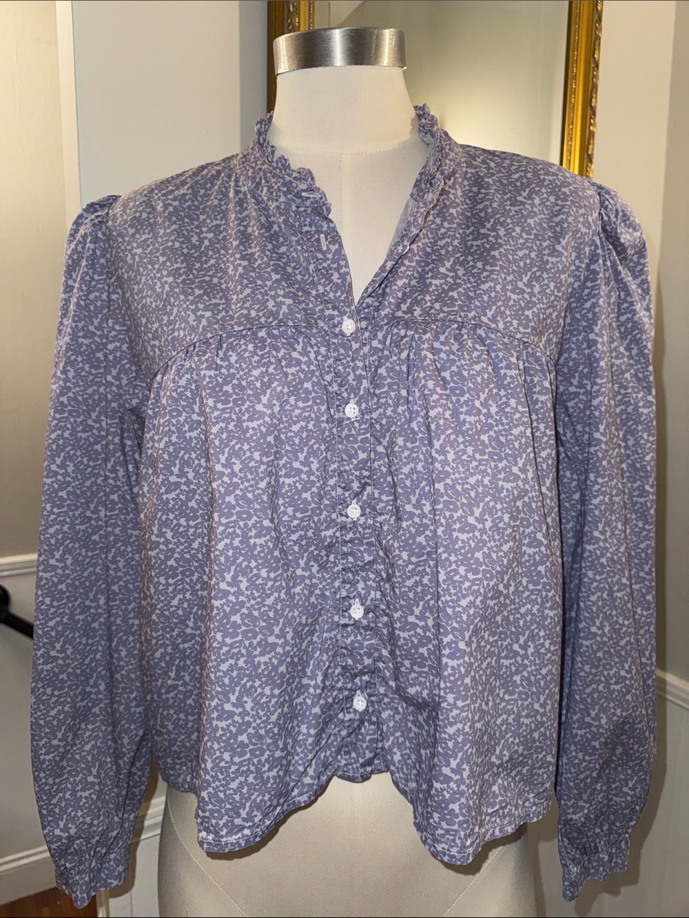 Nations lavender and white button up shirt. Large. Gently used.